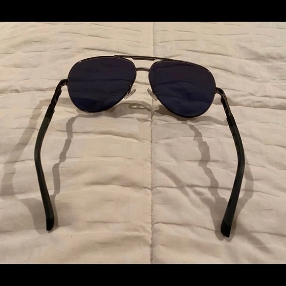 Sunglasses - Picture 5 of 6